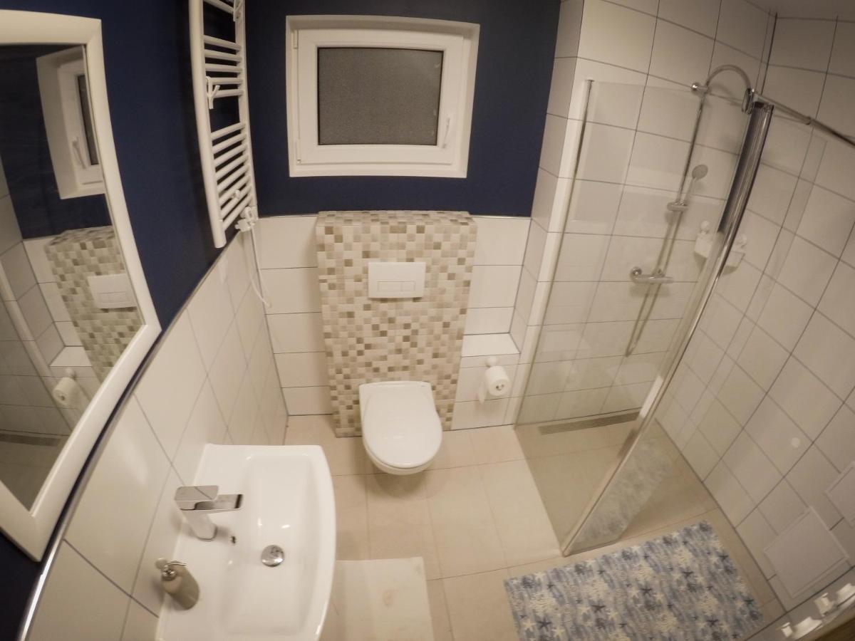 Lazurowe Apartamenty Niechorze Exteriör bild