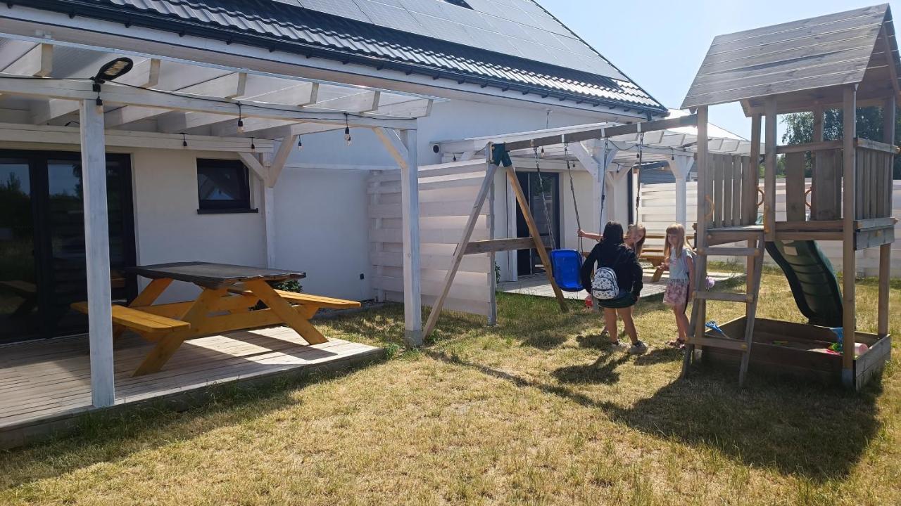 Lazurowe Apartamenty Niechorze Exteriör bild
