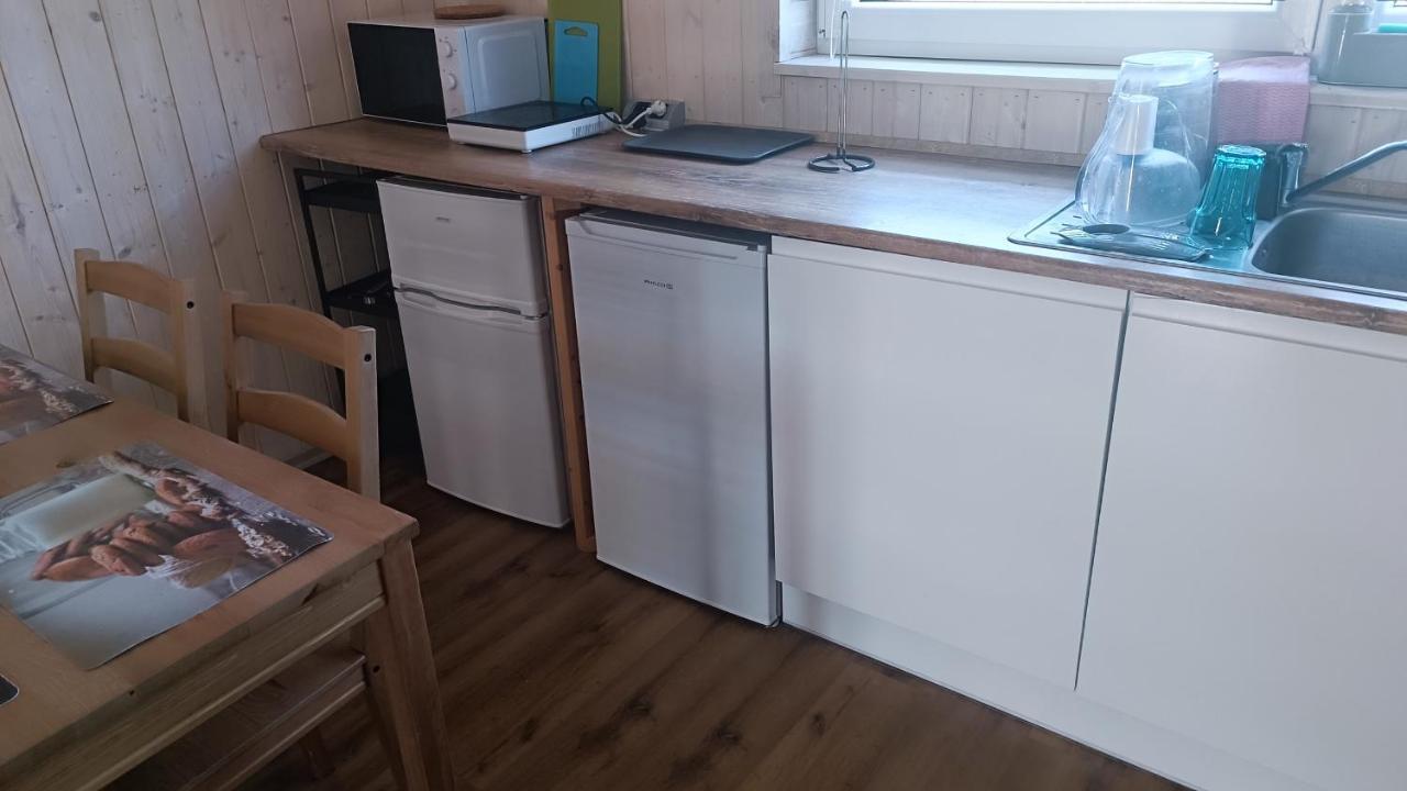 Lazurowe Apartamenty Niechorze Exteriör bild